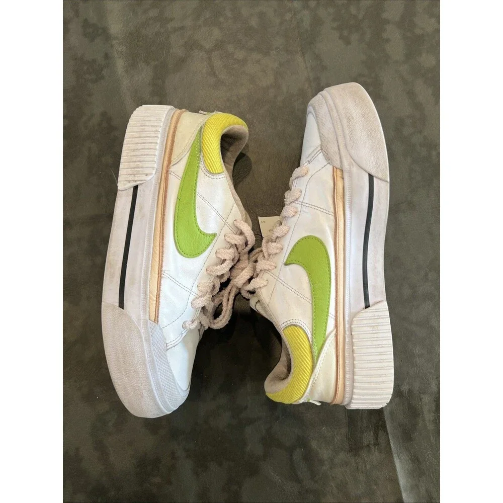 Nike Platform Athletic Sneakers Sz 8  Ladies